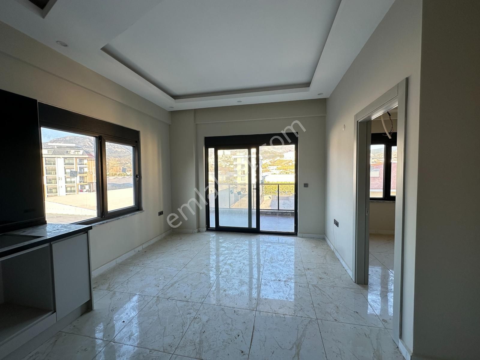 Kargıcak'da Denize 250 Mt Site İçi Satılık 1+1 Daire - Görsel 6