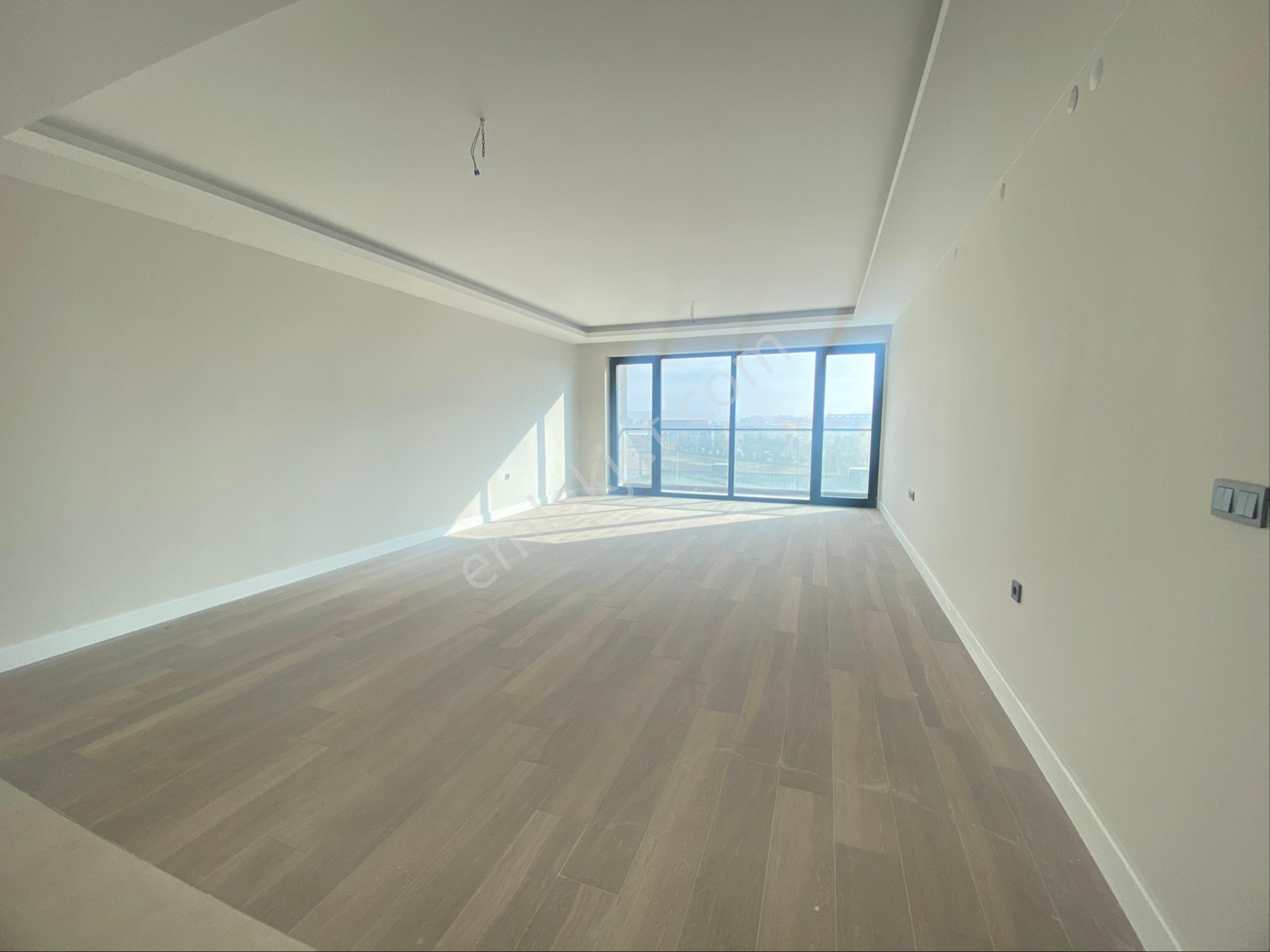 Yüksek Krediye Uygun Otonomi Yakını 4.5+1 Arakatta 211m2 Daire - Görsel 19