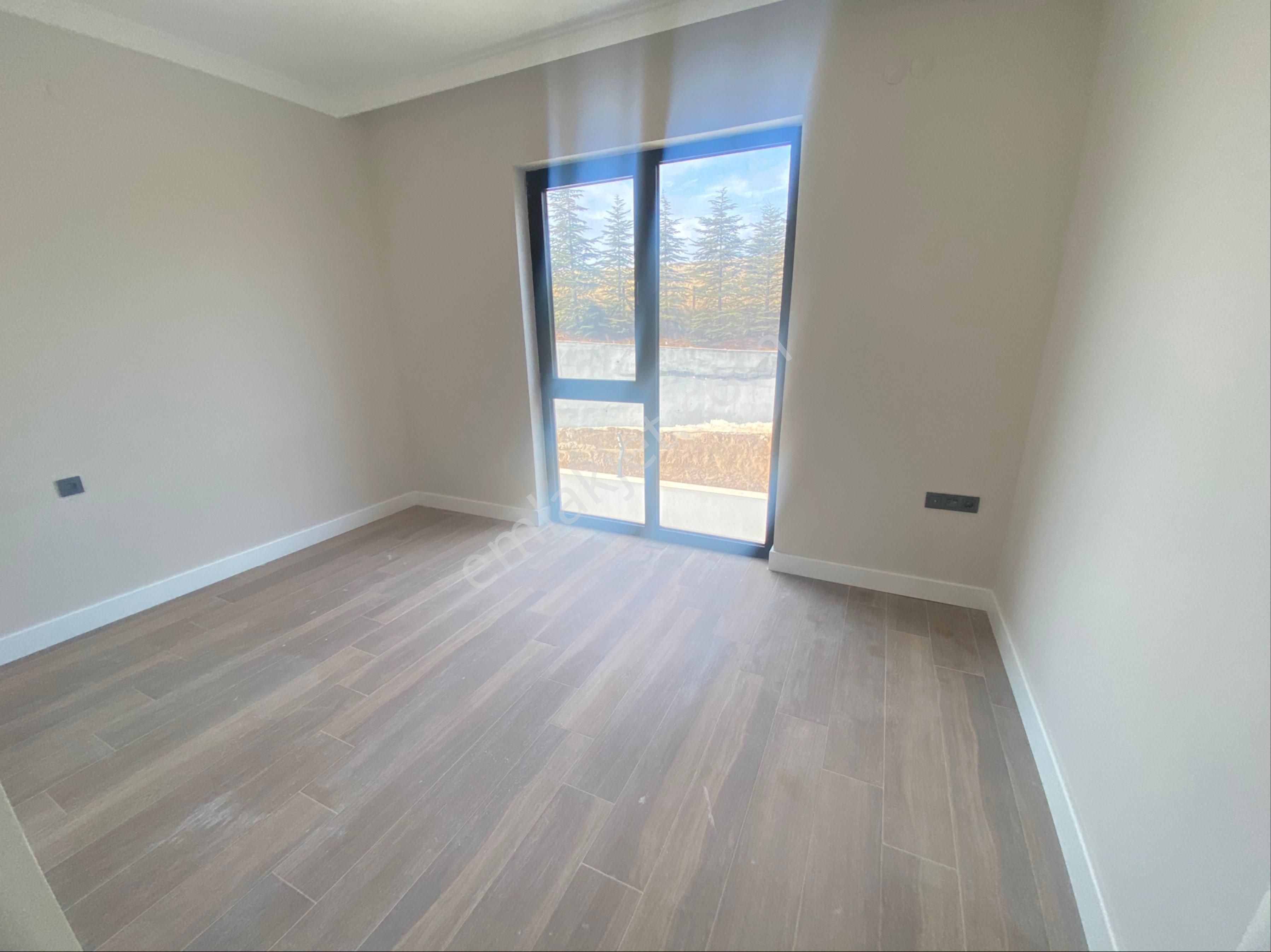 Yüksek Krediye Uygun Otonomi Yakını 4.5+1 Arakatta 211m2 Daire - Görsel 8