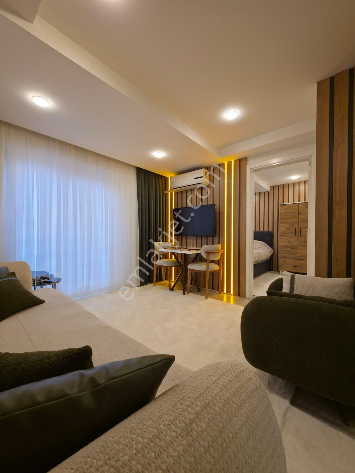 Arakat Klimalı Asansörlü Geniş Kullanışlı Yatırımlık 1+1 Lüx Apart