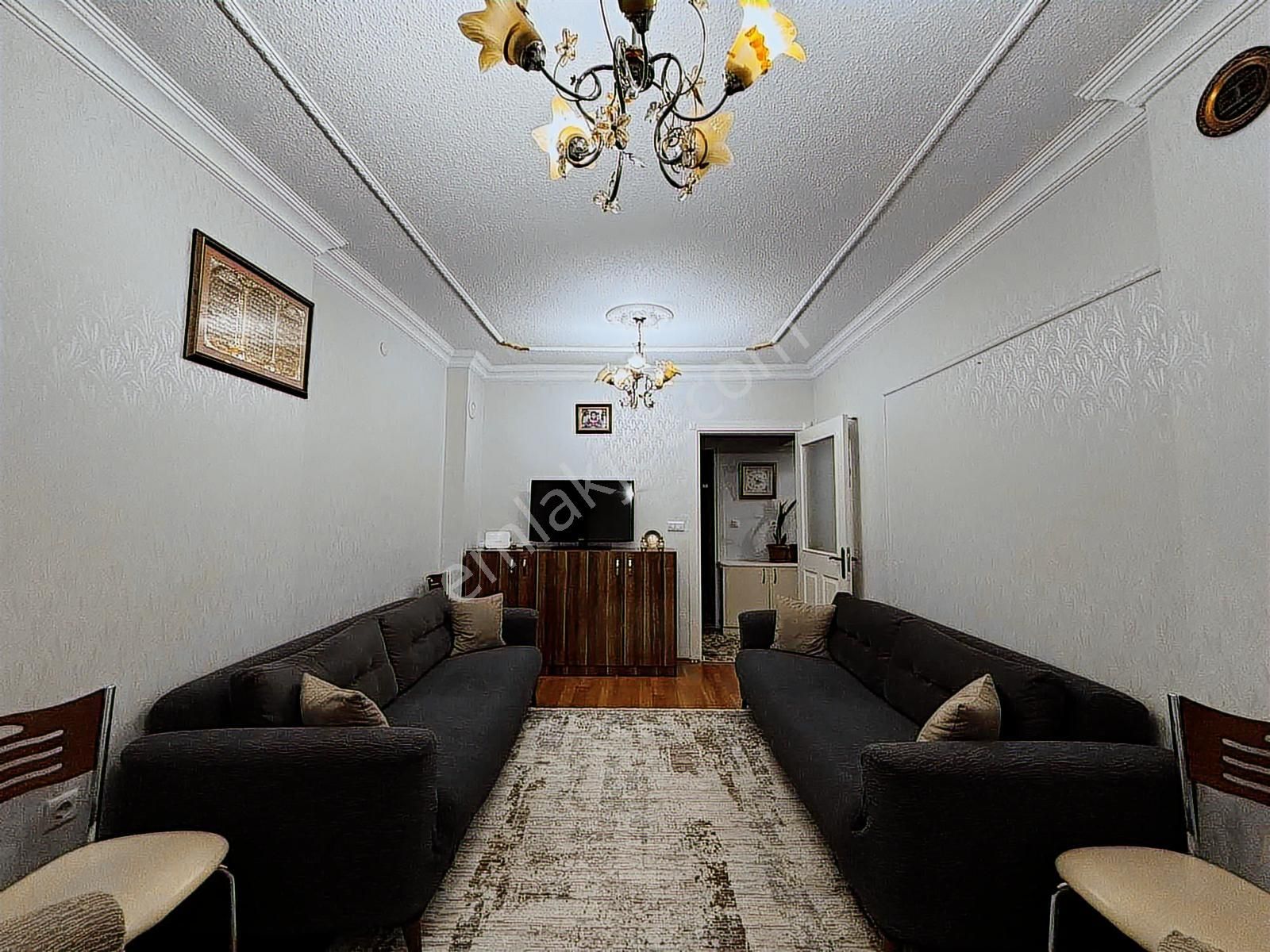 Çbn Gayrimenkul'den Serinevler'de Bakımlı Fırsat 2+1 Daire !!! - Görsel 2