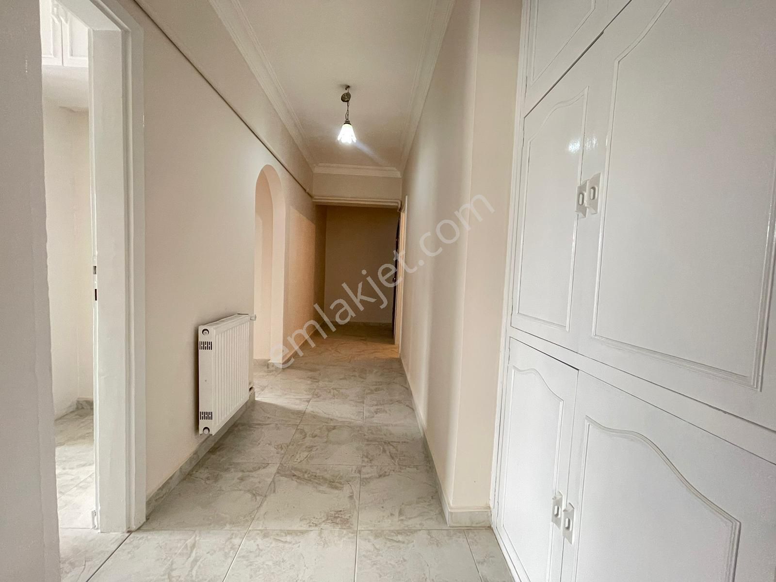 Hakan'dan Aşağıeğlence'de Full Yapılı, 3+1 ,ara Kat, Ön Cephe - Görsel 9