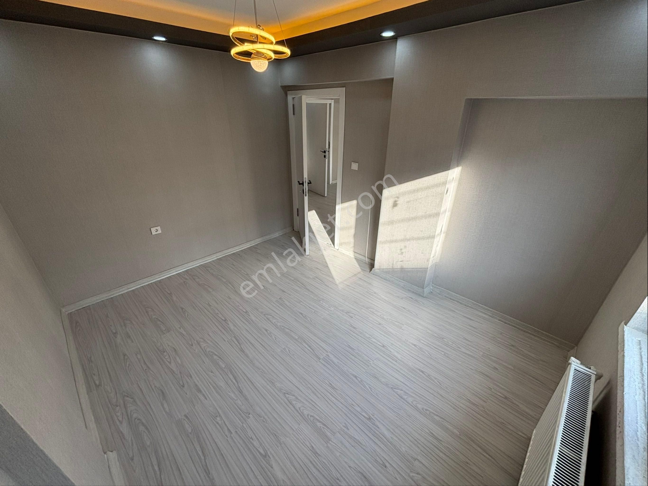 Torun^dan Ultralüx Yapılı Arakatta Geniş 3+1 Daire - Görsel 11