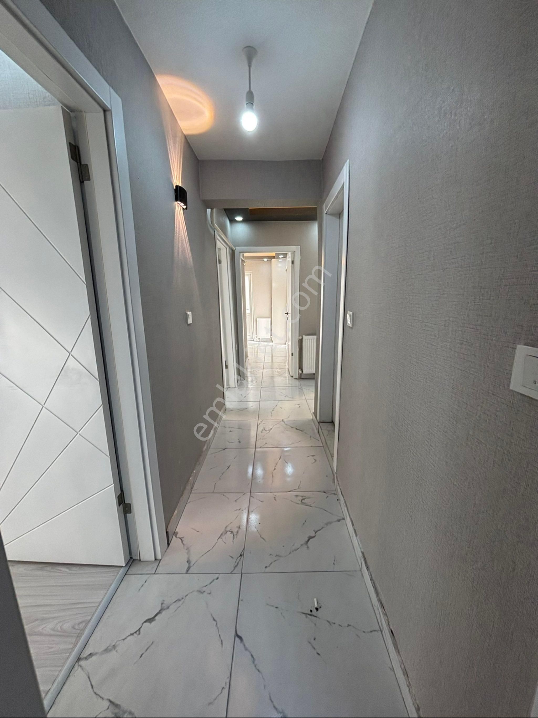 Torun^dan Ultralüx Yapılı Arakatta Geniş 3+1 Daire - Görsel 23