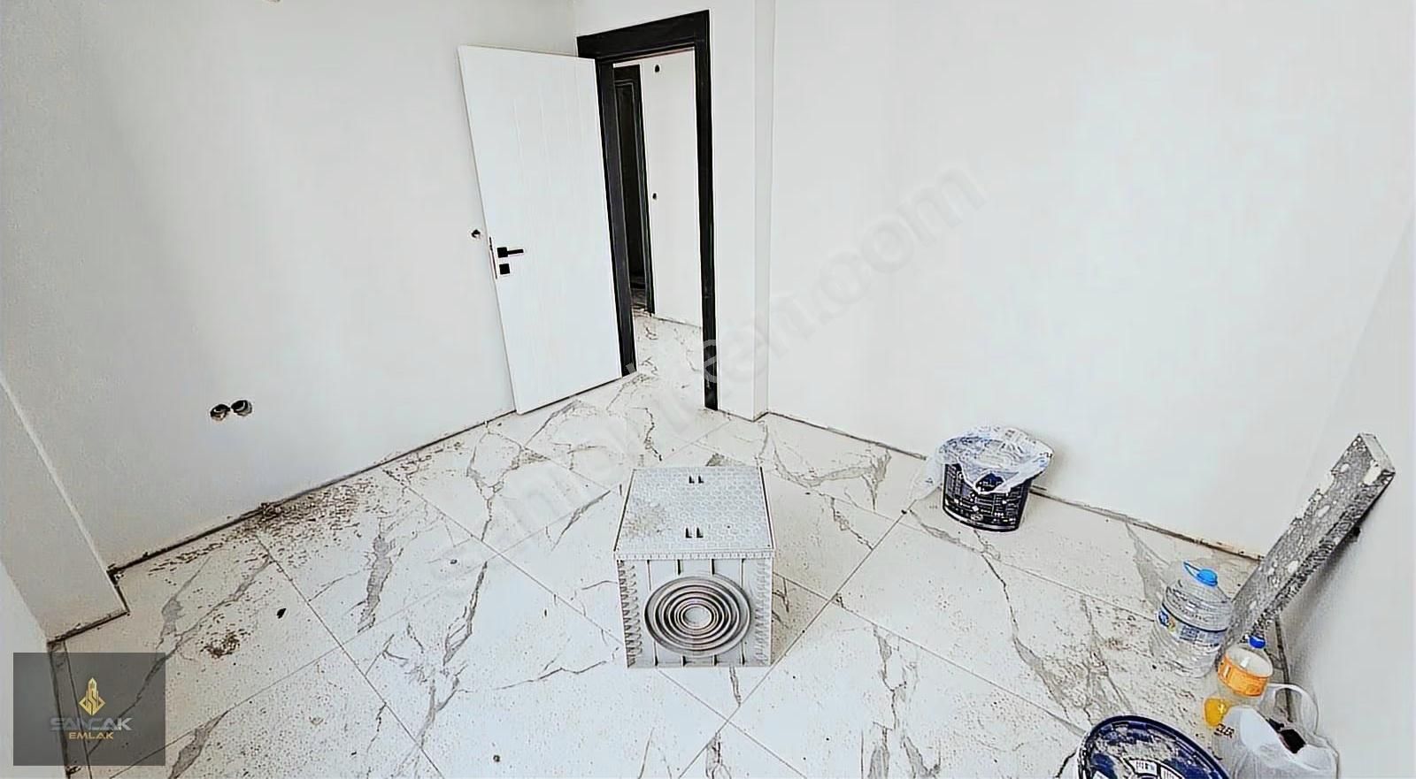 Sancak'tan Bahçelievler'de Satılık Açık Mutfak 2+1 Daire - Görsel 2