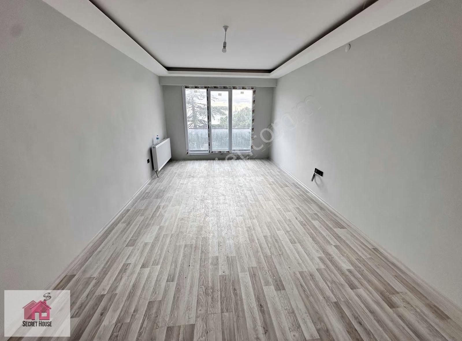 Secret House 'dan Deniz Manzaralı 2+1 Site İçi Arakat