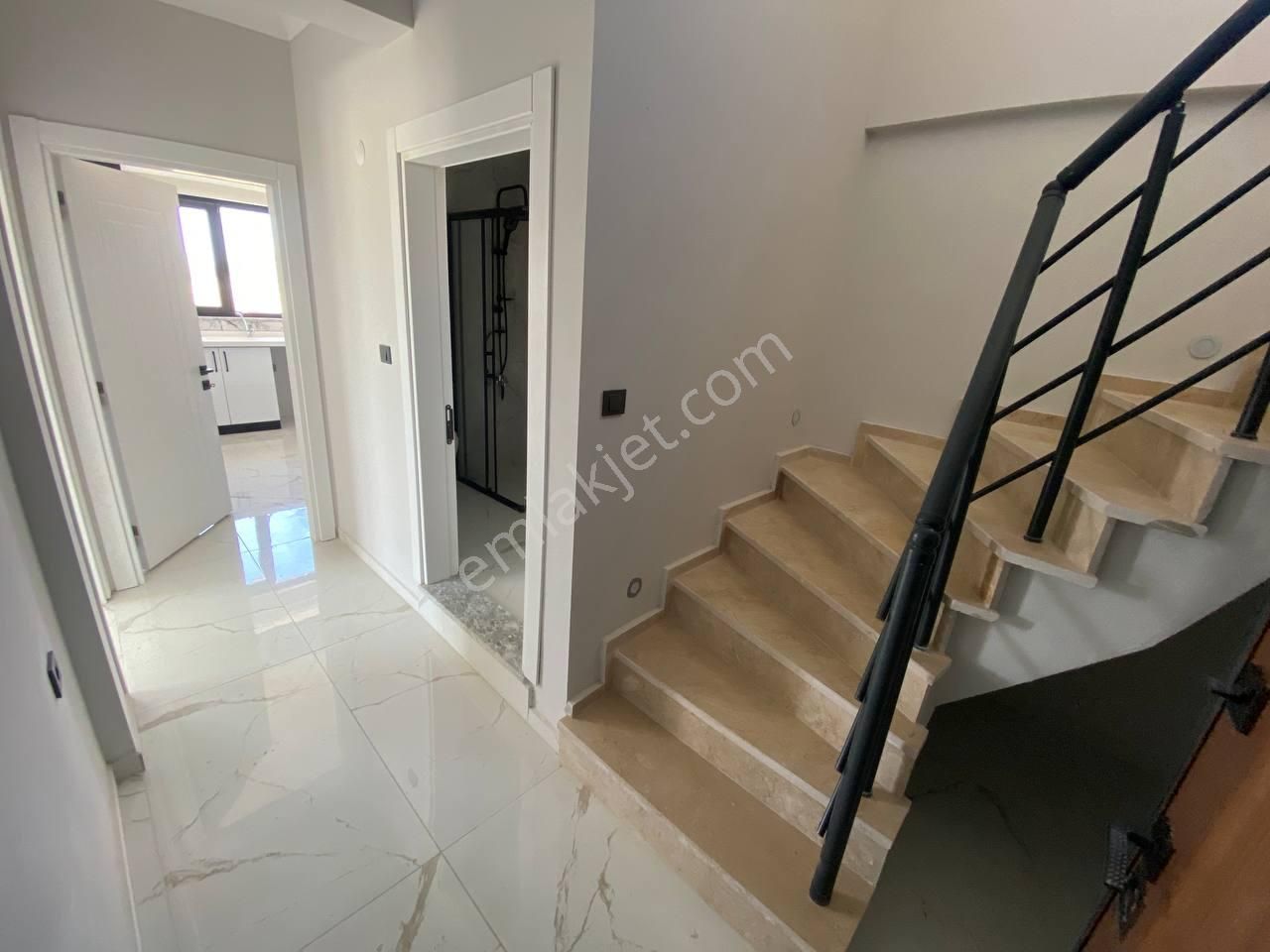 🔴aktiften Ören Yolunda Bildiklerinizi Unutturacak!! Geniş Teraslı Doğalgazlı 2+1 Satılık Dubleks - Görsel 18