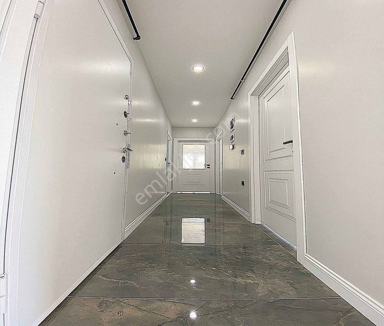 Beylikdüzü Cumhuriyet Mahallesi Gezgen İnşaat'tan Sıfır Binada 2+1 Satılık Daire - Görsel 4