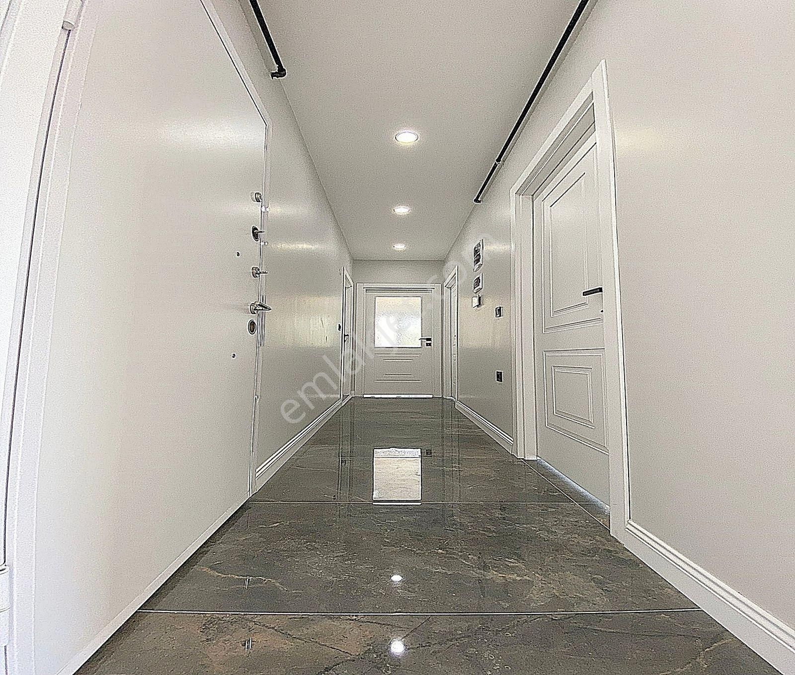 Beylikdüzü Cumhuriyet Mahallesi Gezgen İnşaat'tan Sıfır Binada 2+1 Satılık Daire - Görsel 24