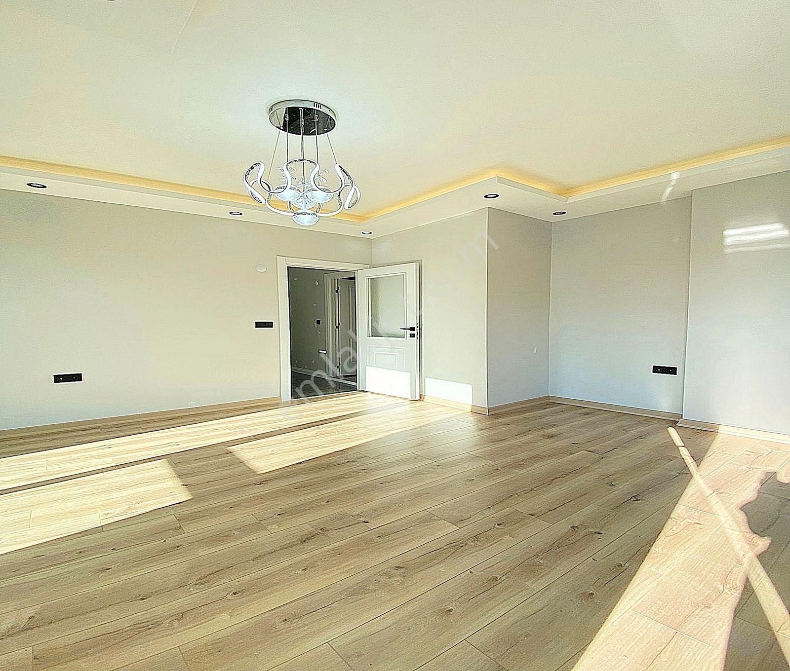 Beylikdüzü Cumhuriyet Mahallesi Gezgen İnşaat'tan Sıfır Binada 2+1 Satılık Daire - Görsel 34