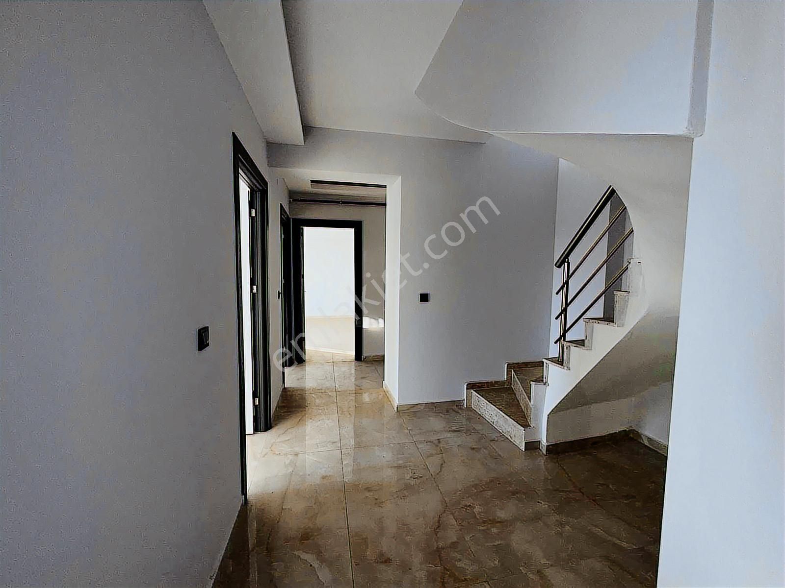 Menemen Irmak Mah.uygun Havuzlu Sitede 4+1 Satılık Dubleks Daire - Görsel 20
