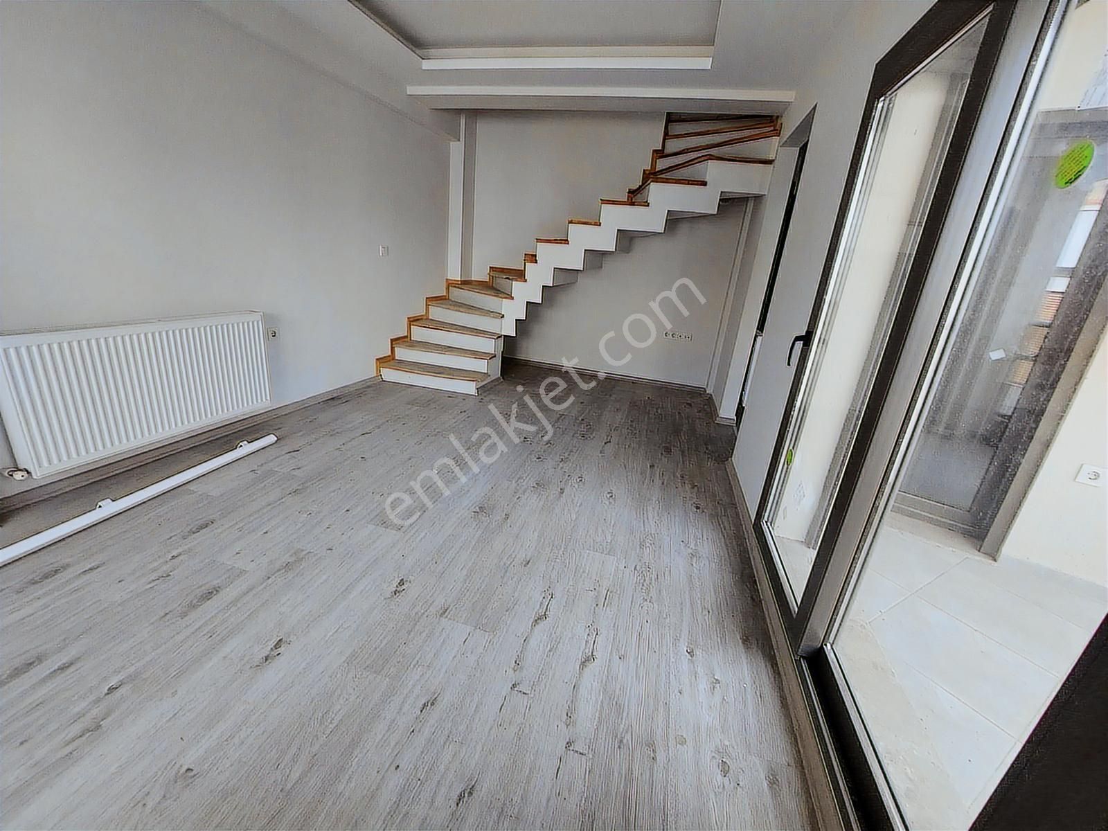 Karşıyaka Alaybey Çarşıda Satılık 3+1 Dubleks Daire - Görsel 4