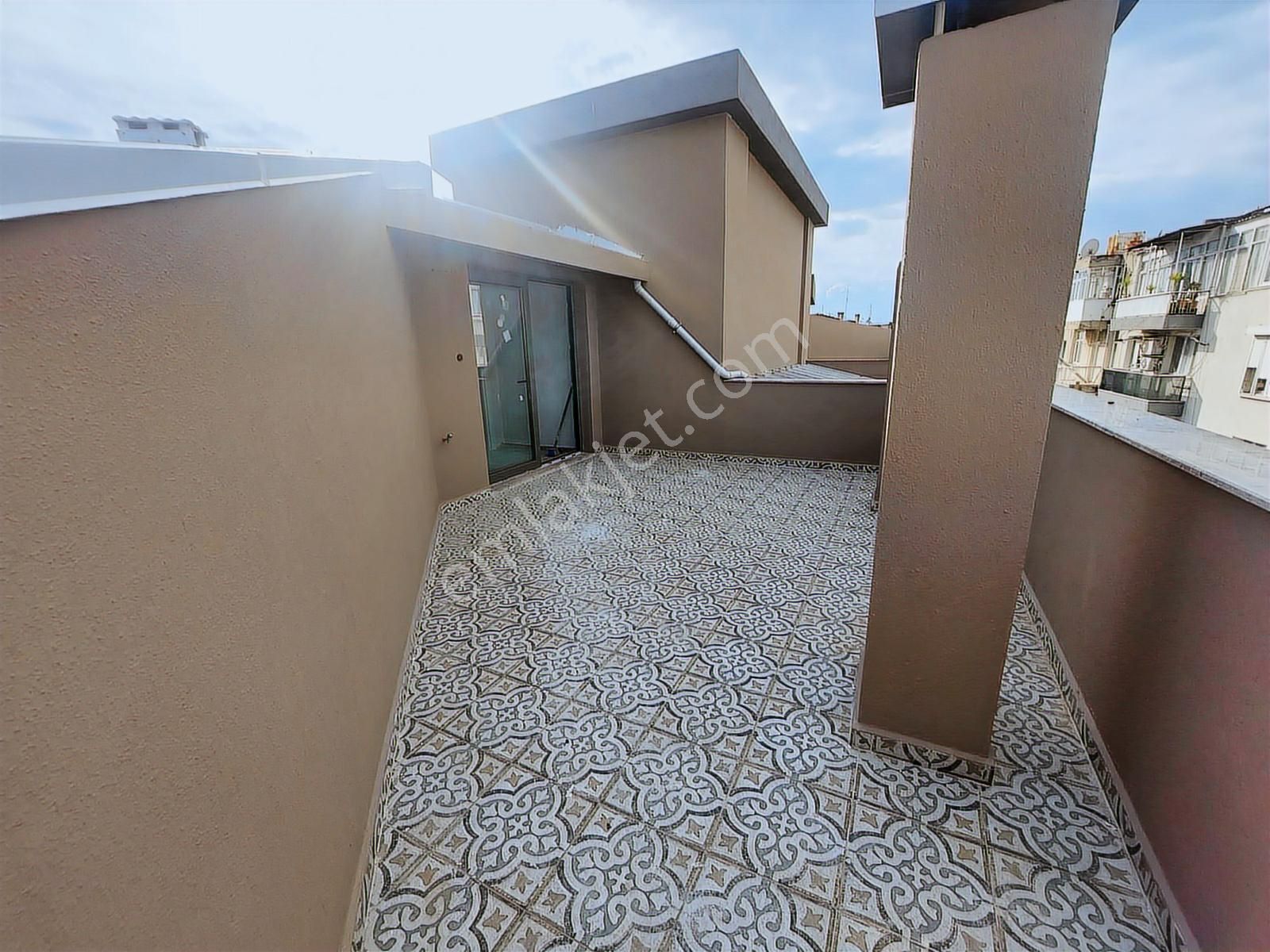 Karşıyaka Alaybey Çarşıda Satılık 3+1 Dubleks Daire - Görsel 28