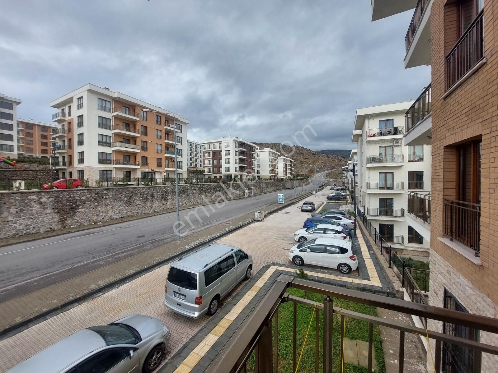 İzmir Şehir Hastanesine Yakın Toki 6.etap 3+1 Kiralık Daire - Görsel 24