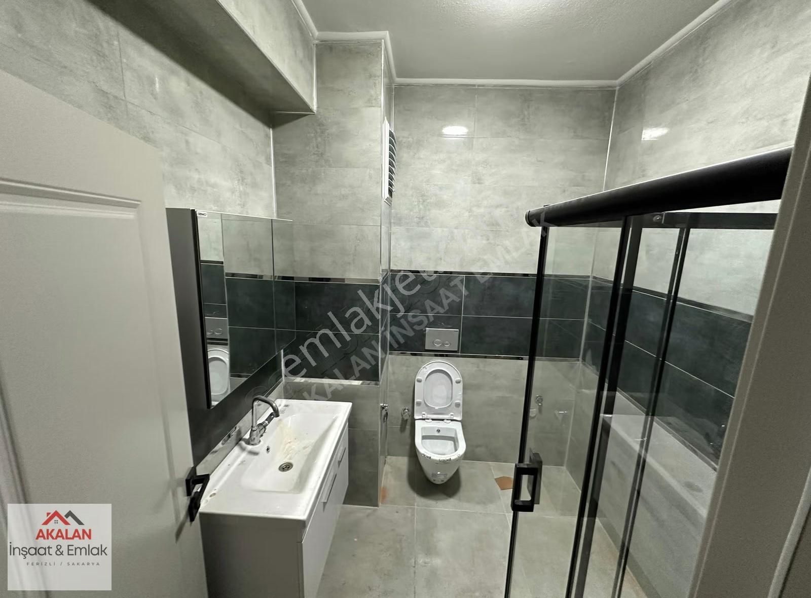 Ferizli Merkez'de Sıfır Binada Ara Kat Asansörlü 2+1 Kiralık - Görsel 13