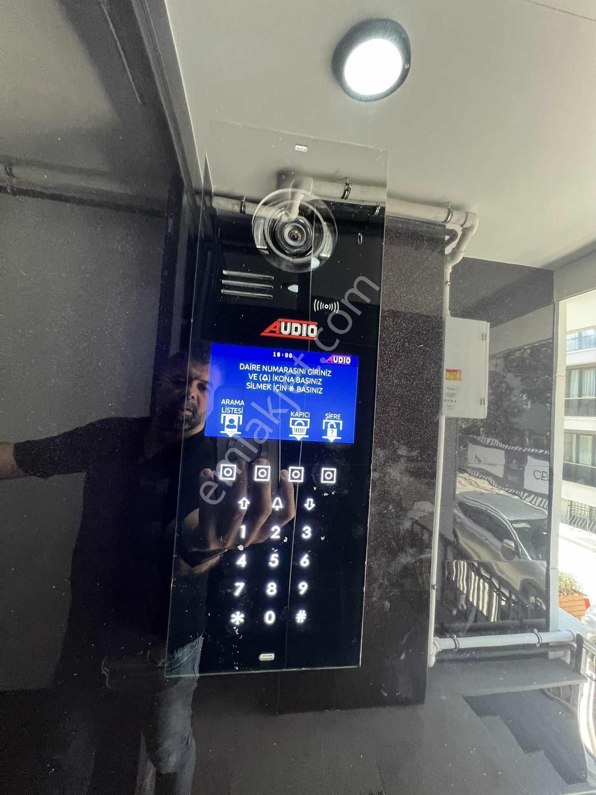 Aktaş'tan Üsküdar Sultantepede Sıfır 3+1 Otoparklı Manzaralı - Görsel 11