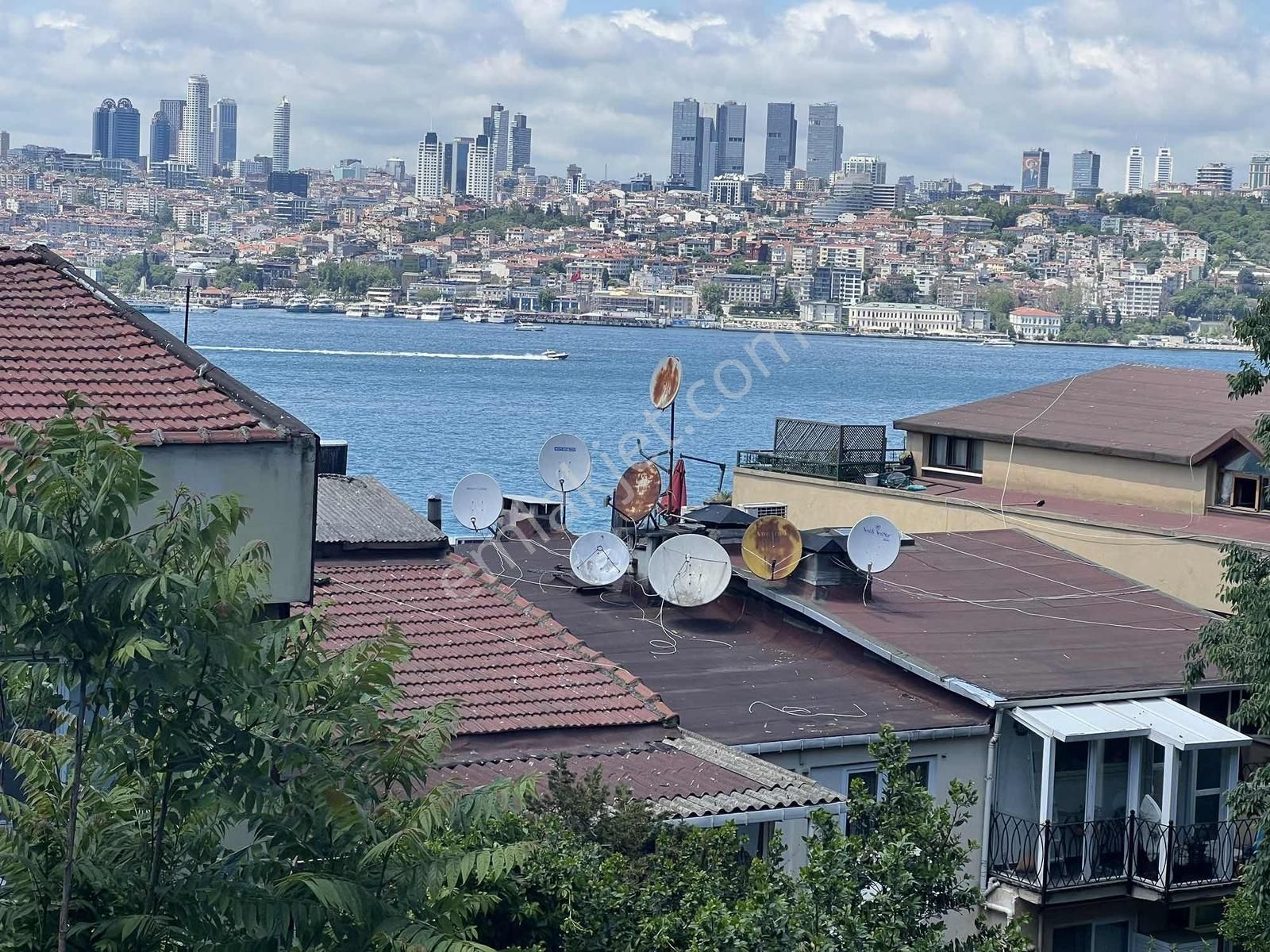 Aktaş'tan Üsküdar Sultantepede Sıfır 3+1 Otoparklı Manzaralı - Görsel 16