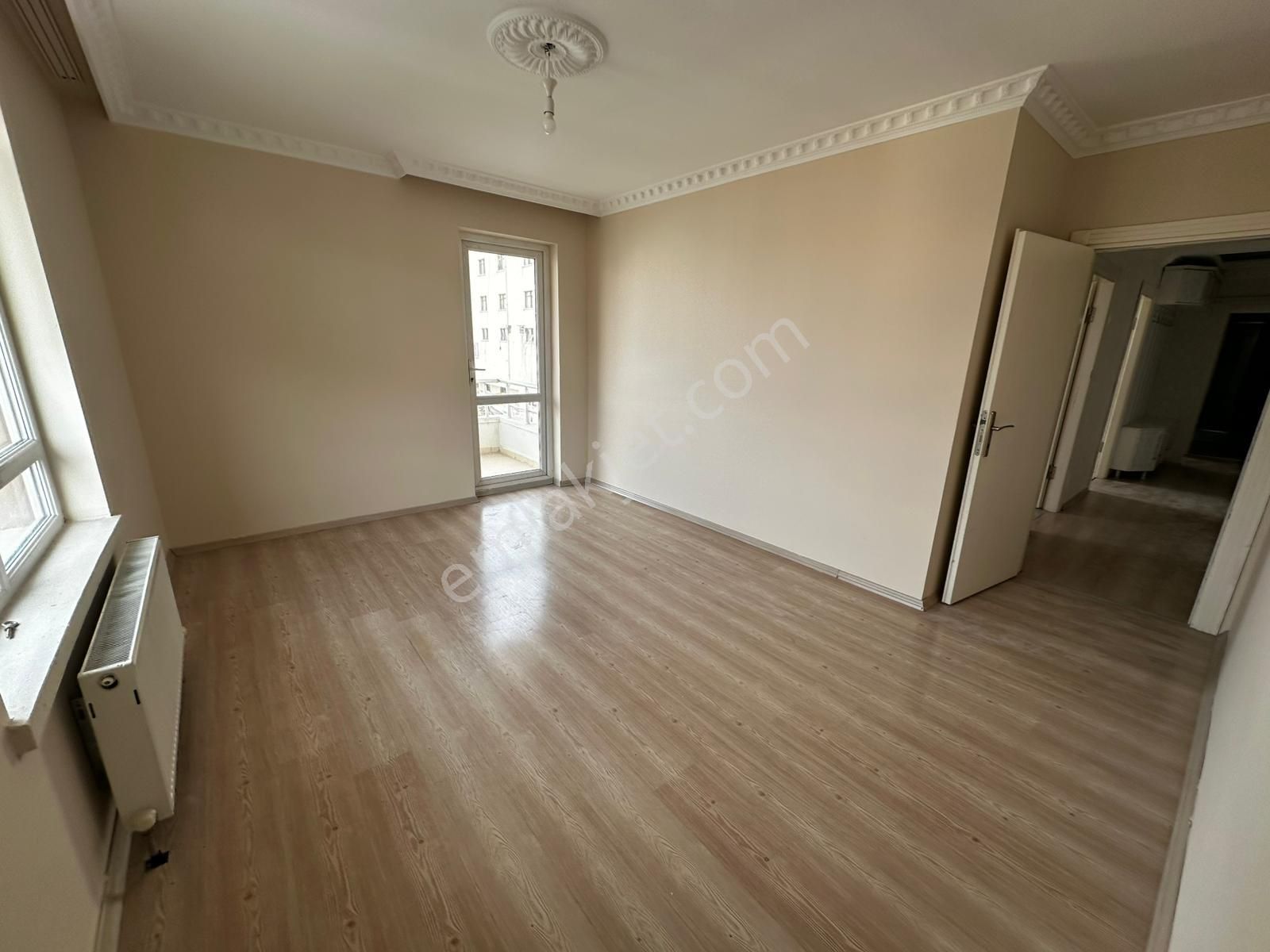 Demircilerde Genç Binada Üst Katta Kiralık 3+1 - Görsel 20