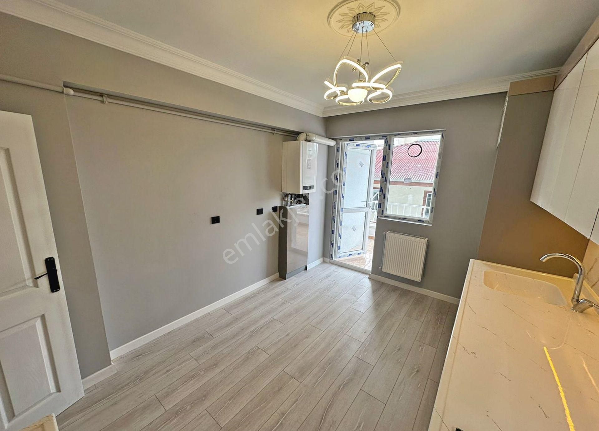 Demircilerde Full + Full Yapılı Altında 3 Kat Var Kiralık 3+1 - Görsel 6