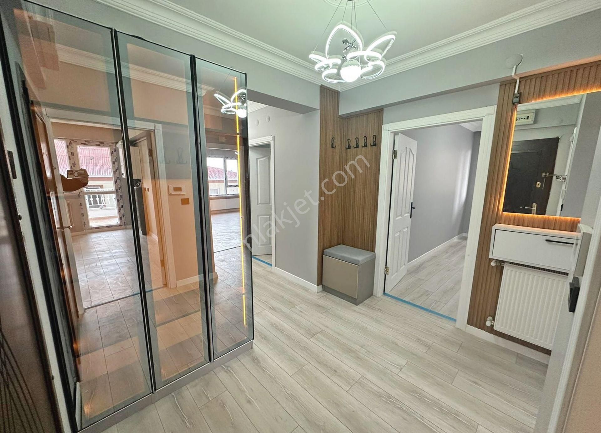 Demircilerde Full + Full Yapılı Altında 3 Kat Var Kiralık 3+1 - Görsel 23