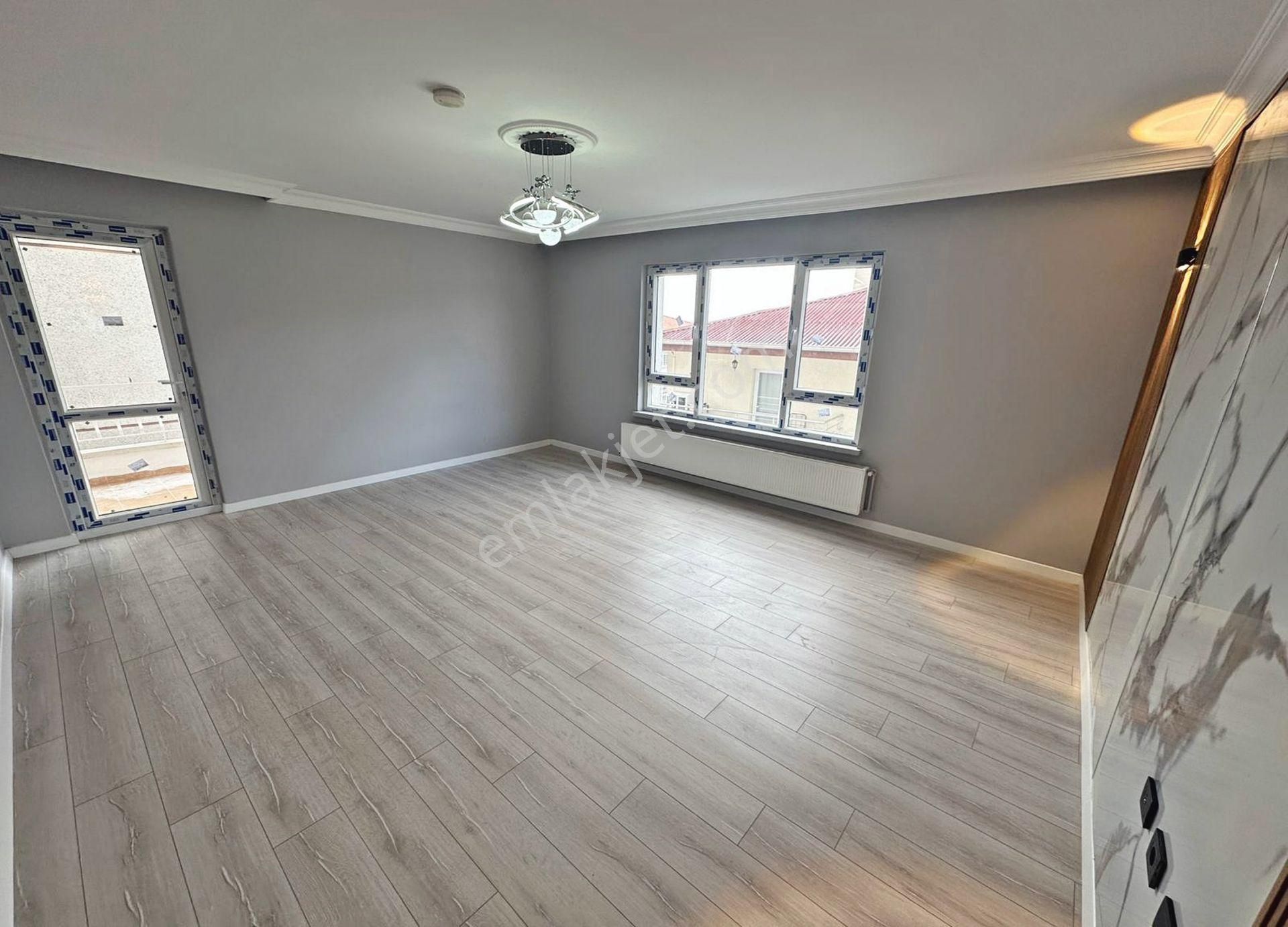 Demircilerde Full + Full Yapılı Altında 3 Kat Var Kiralık 3+1 - Görsel 9