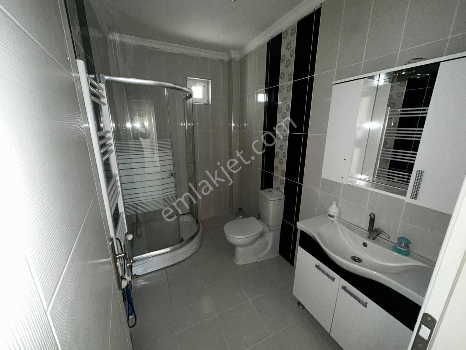 Demircilerde Genç Binada Üst Katta Kiralık 3+1 - Görsel 30