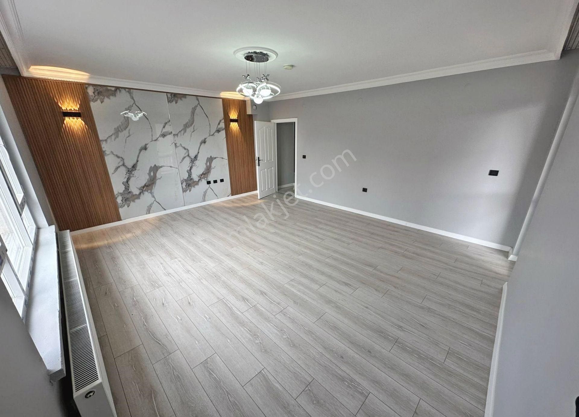 Demircilerde Full + Full Yapılı Altında 3 Kat Var Kiralık 3+1 - Görsel 10