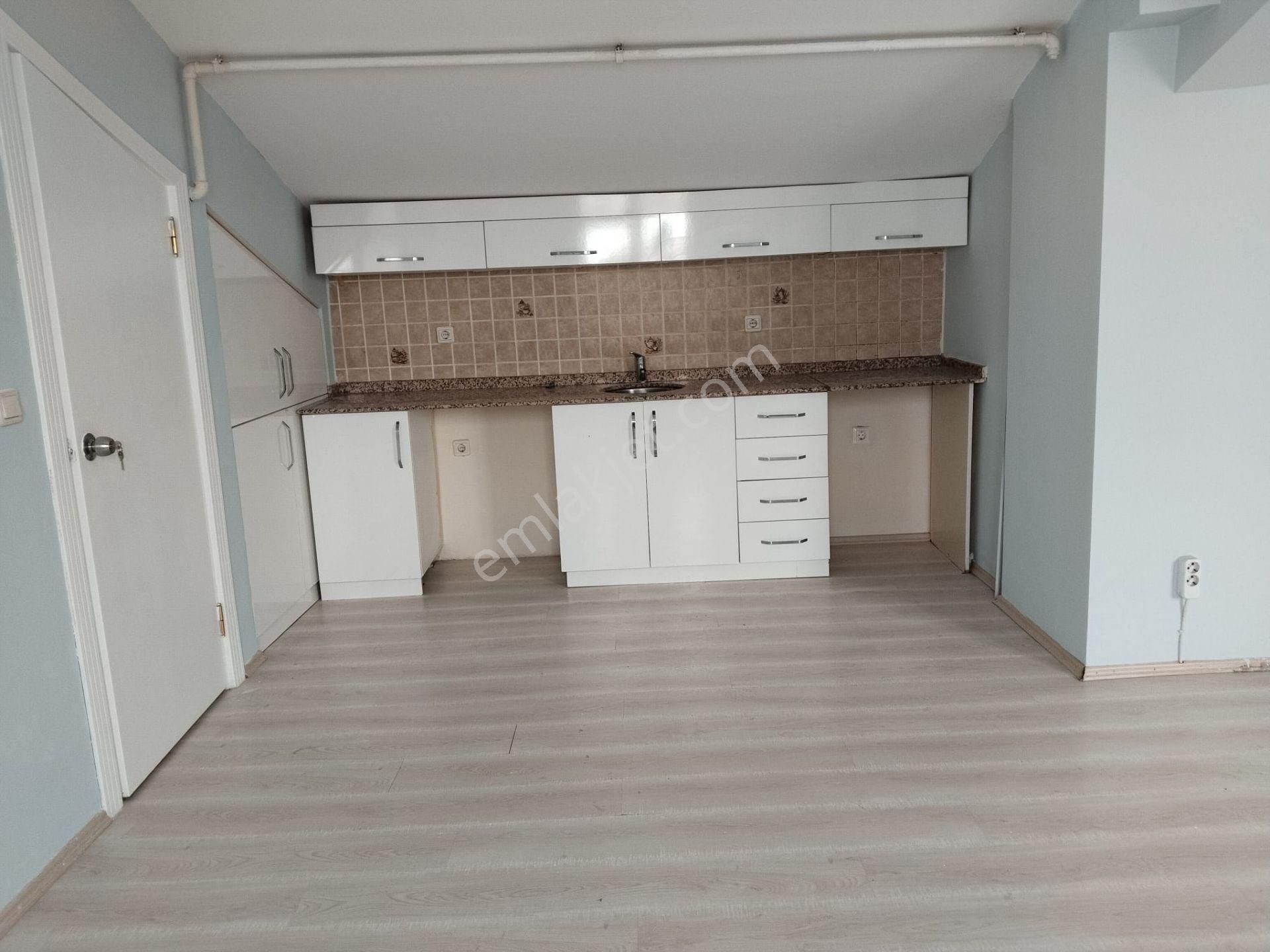 Century 21 Vizyondan Esogü Yakınında Kiralık 4+1 Daire - Görsel 8