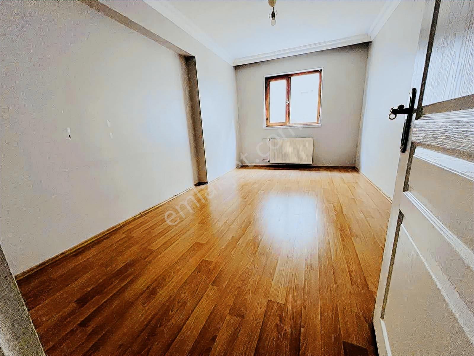 Şentürk Gayrimenkul'den**kat Konumunda**altı Daire**3+1 - Görsel 17