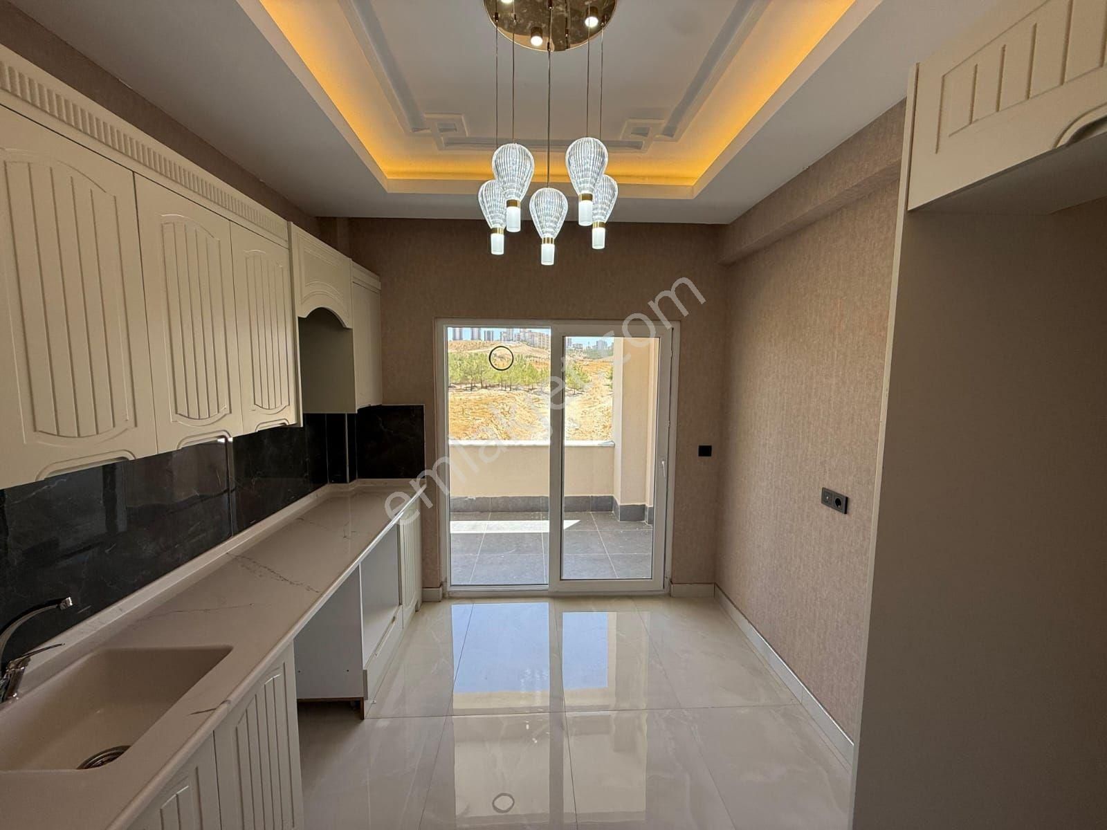 Akçe'den Yatırıma Uygun Ana Yol Üstü Sıfır Ultra Lüx Daire - Görsel 2