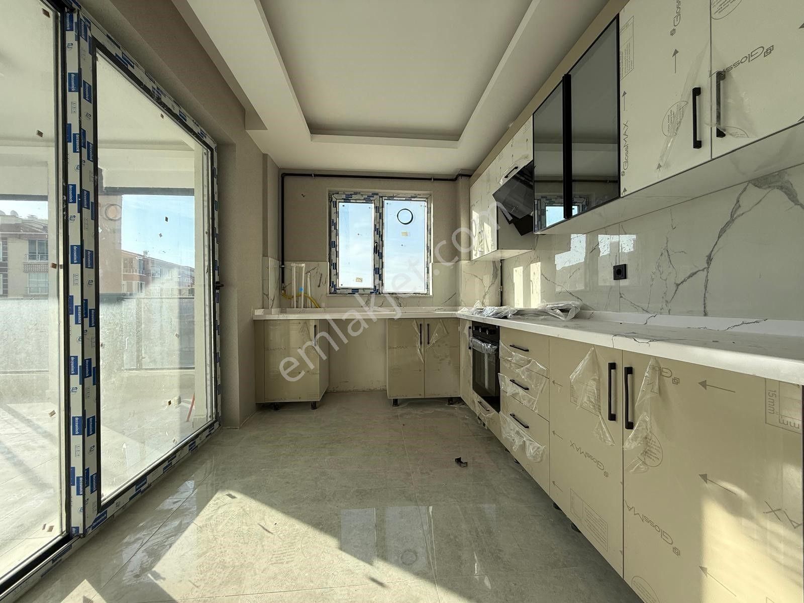 Nasip'ten Kaçırılmayacak Teras Balkonlu Altdan Isıtmalı 2+1 - Görsel 4