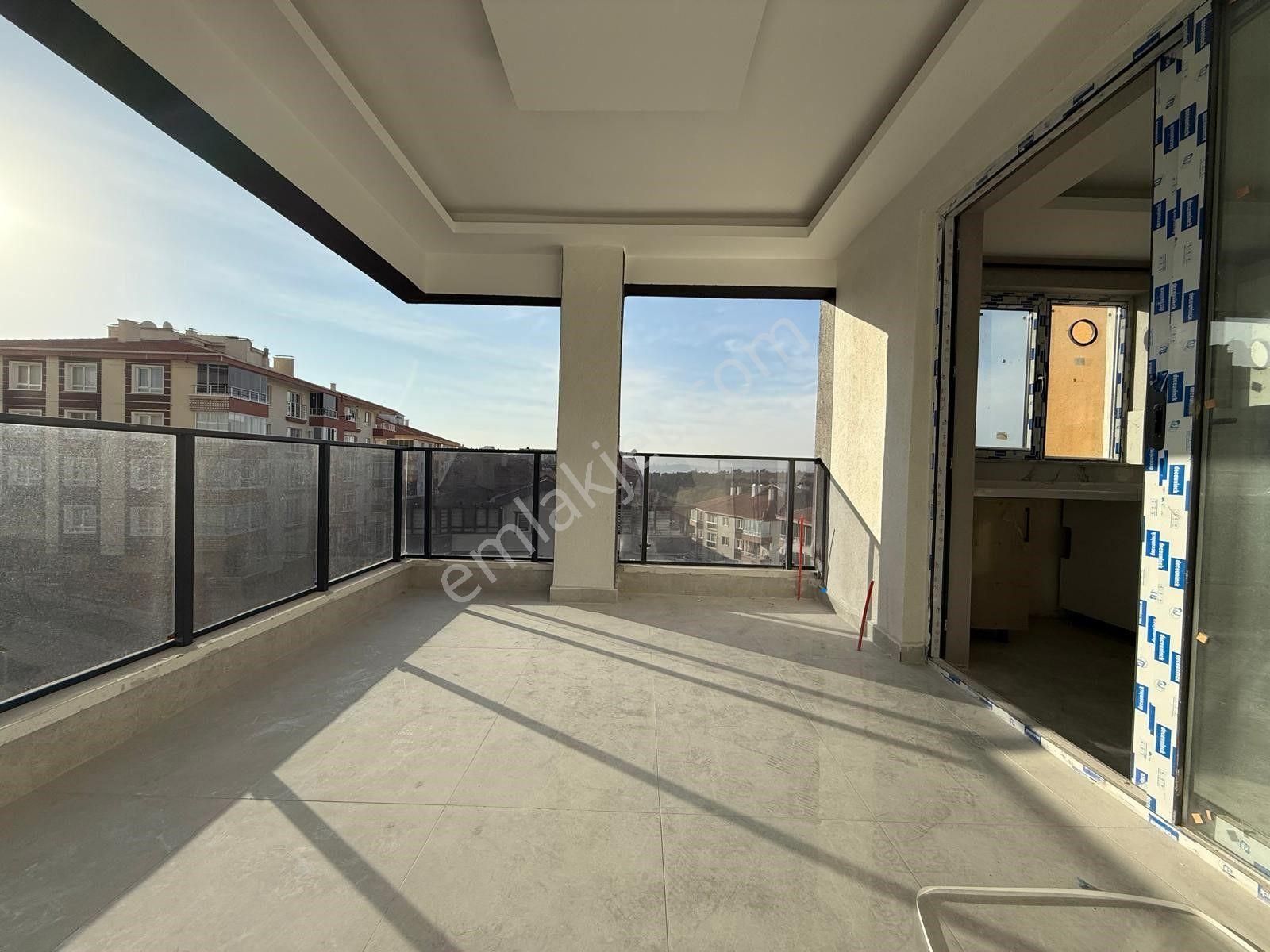 Nasip'ten Kaçırılmayacak Teras Balkonlu Altdan Isıtmalı 2+1 - Görsel 6