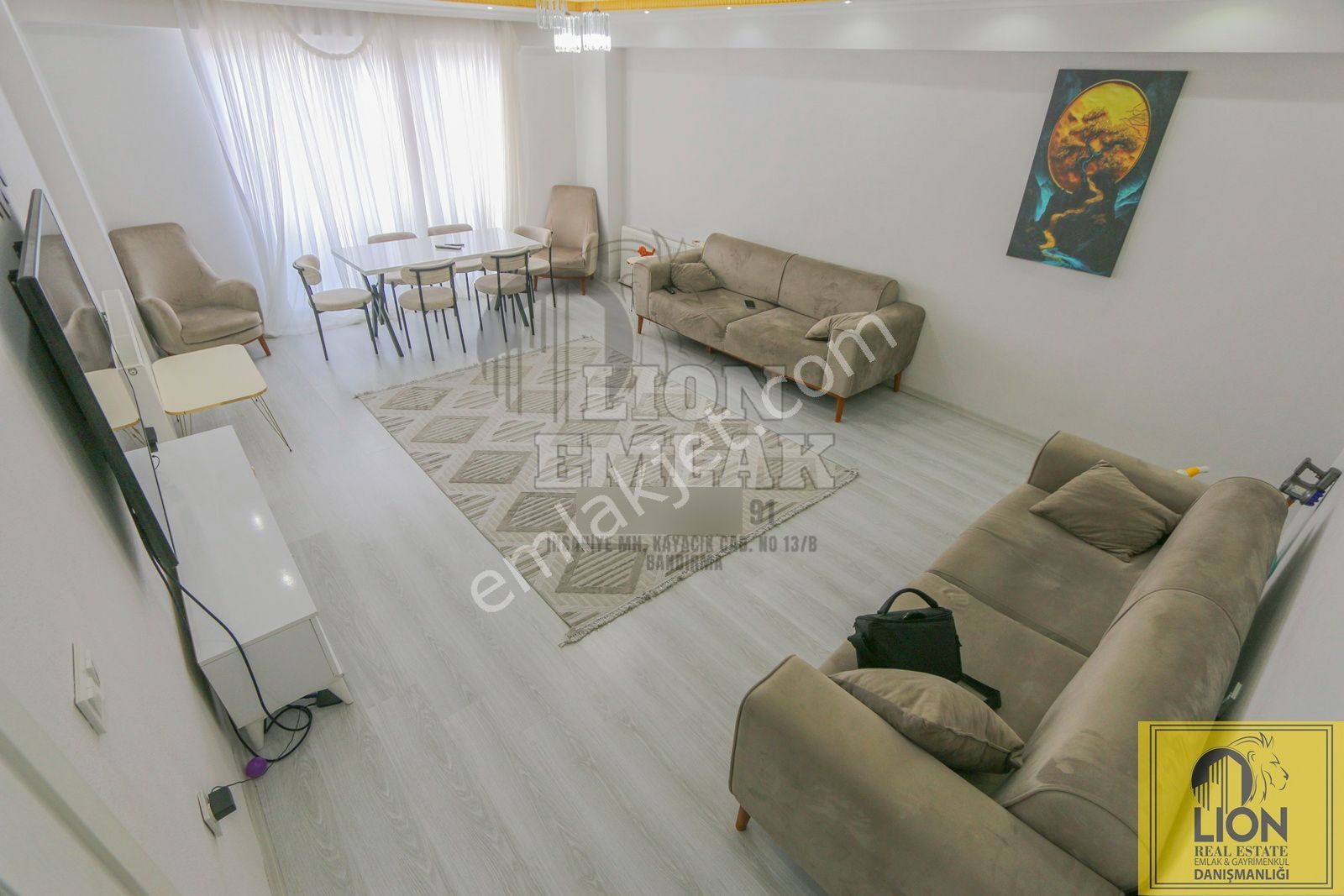 🟨⬛ Lıon Emlak'tan Özel Tasarım , Geniş Çift Cepheli 4+1 Satılık Daire⬛🟨