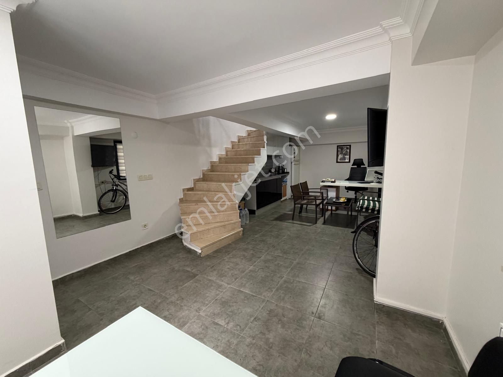 İdealtepe'de Minibüs Caddesi'nde 70m2 Kiralık Ofis Veya Dükkan - Görsel 9