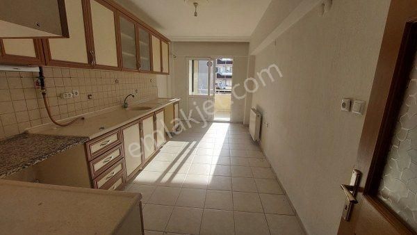 Muğla Merkez Karşıyaka Da 3+1 Doğalgazlı,kaloriferli,asansörlü Daire - Görsel 2