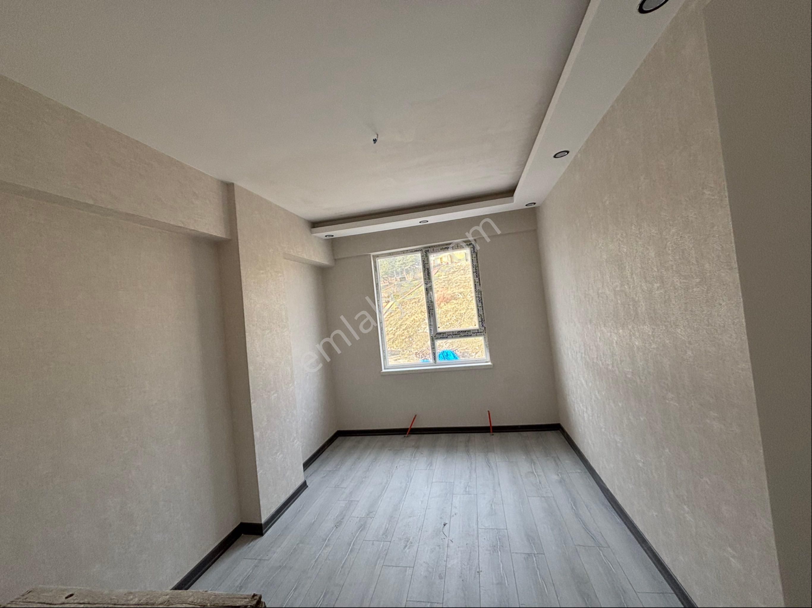 Öz Eda Emlaktan Satılık Fırsat Daire Bağlum Karakaya Da - Görsel 16