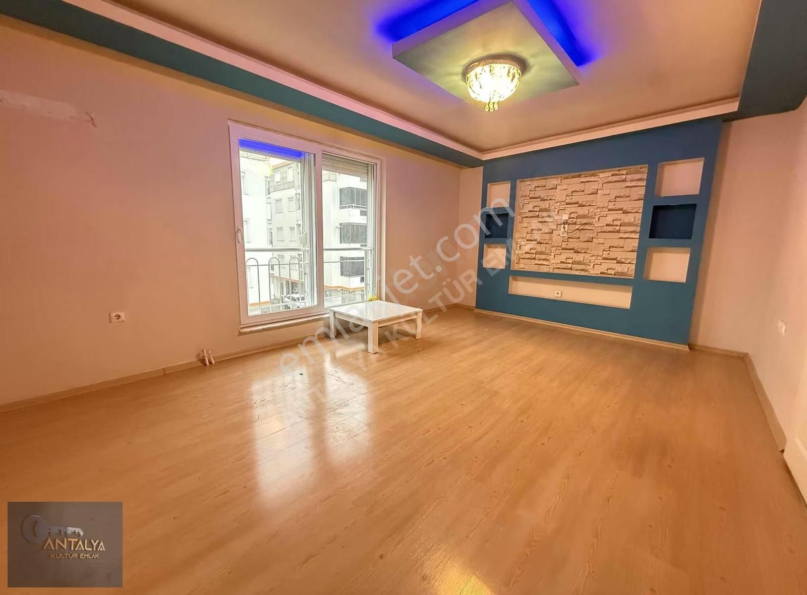 Kızılarık Mah. Salı Pazarı Yakını 3+1 Eşyasız Kiralık Daire.