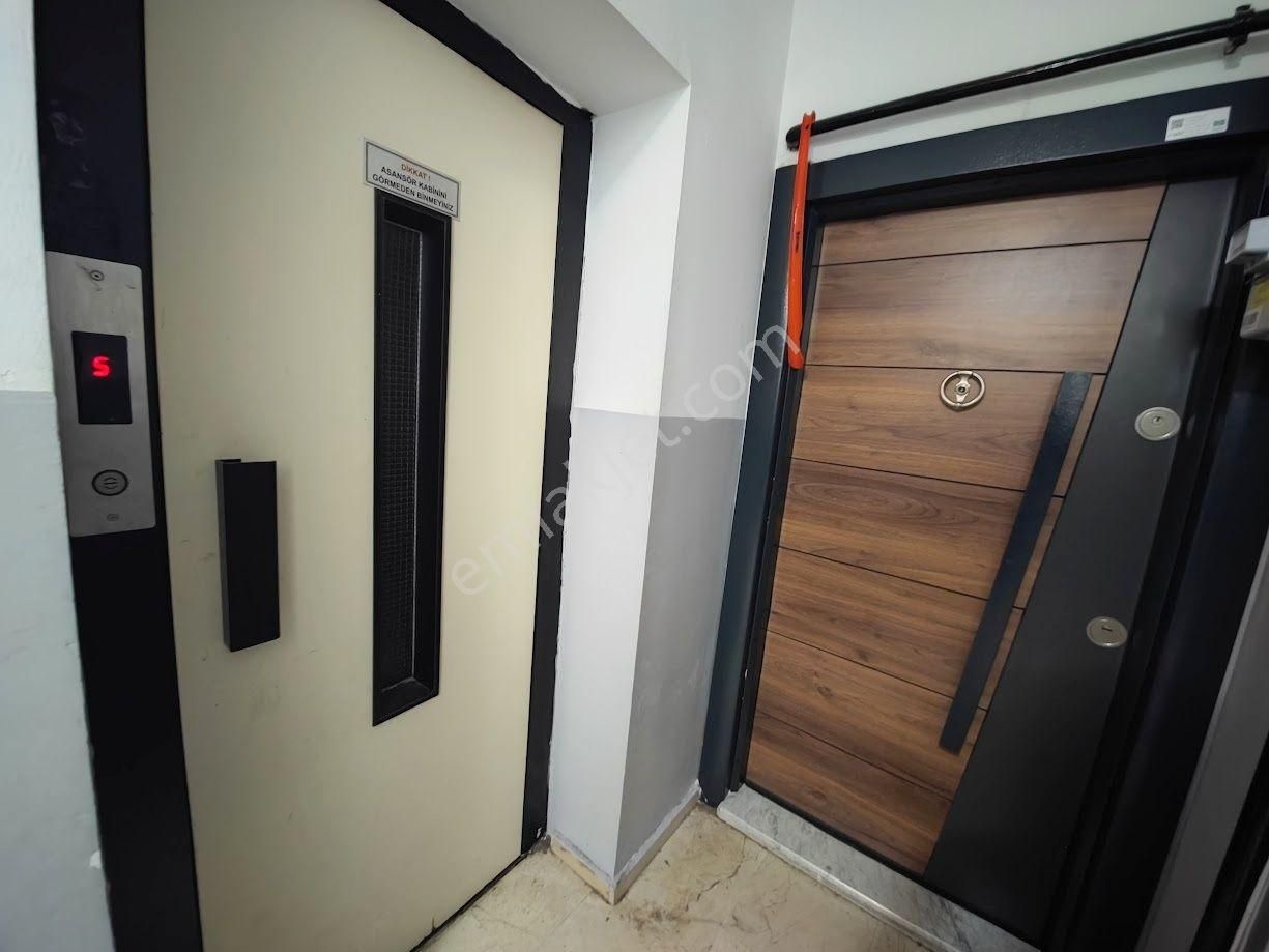 Yıldız Dan Önü Açık Ferah Kredili 3+1 Ara Kat Daire - Görsel 3