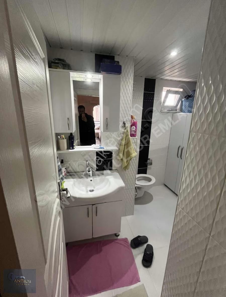 Ahatlı Mah 6+1 Asonsörlü Doğalgazlı 200m2 Satılık Dublex Daire - Görsel 8