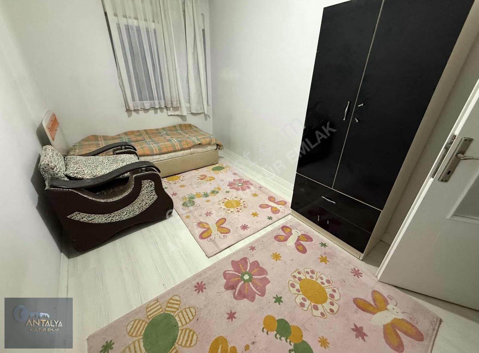 Ahatlı Mahallesinde 2+1 Eşyalı - Görsel 9