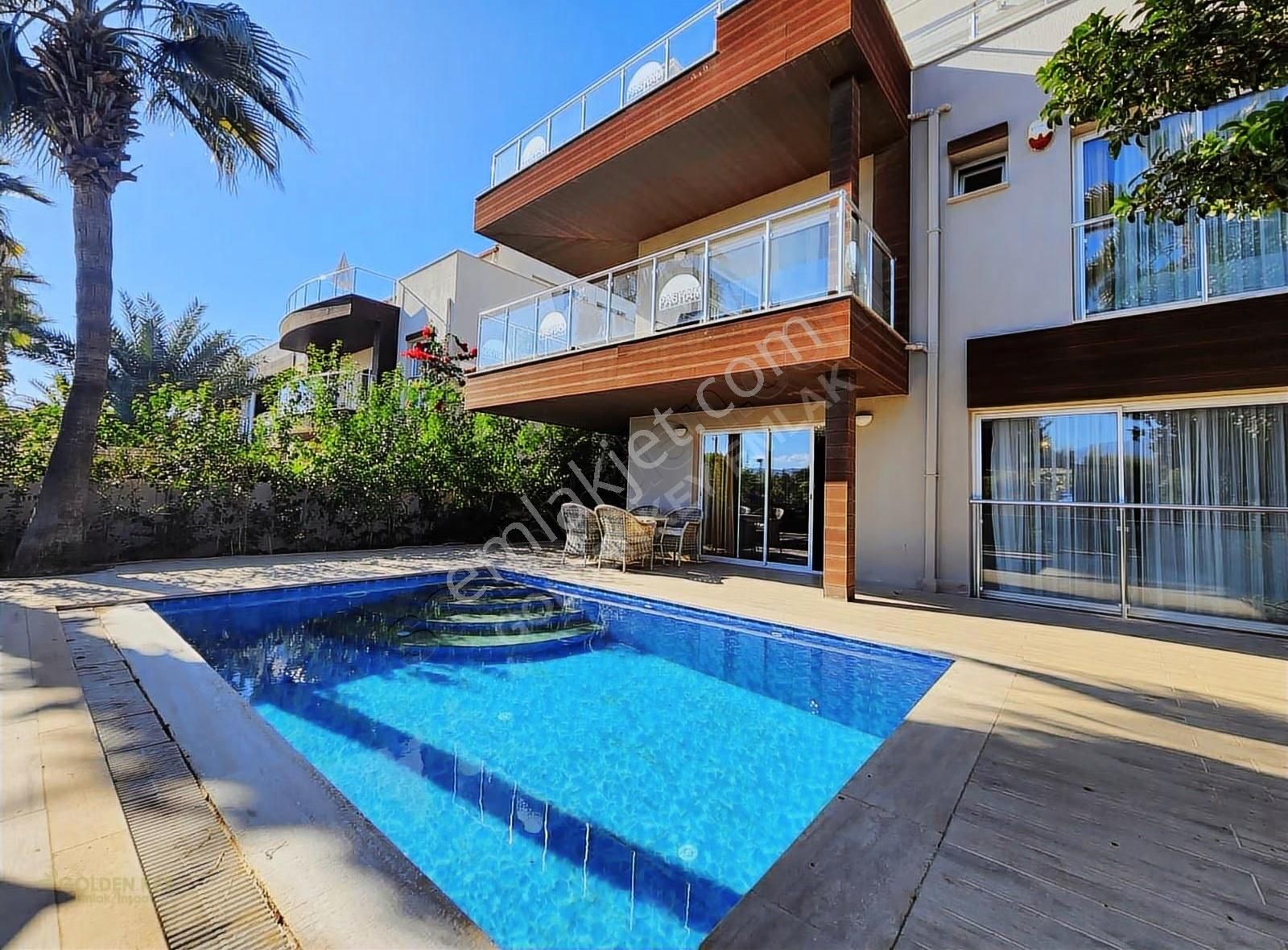 Çalış Plajına 200 M | 4+1 Eşyalı | Uzun Dönem Kiralık Müstakil