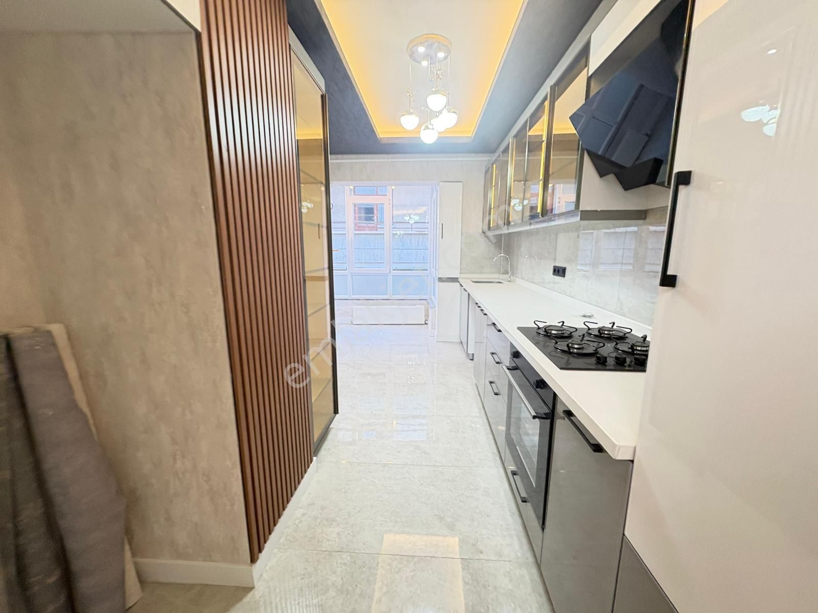 Göral Dikmende Satılık Daire3+1 Orta Katta 3 Cepheli Ful Yapılı - Görsel 7