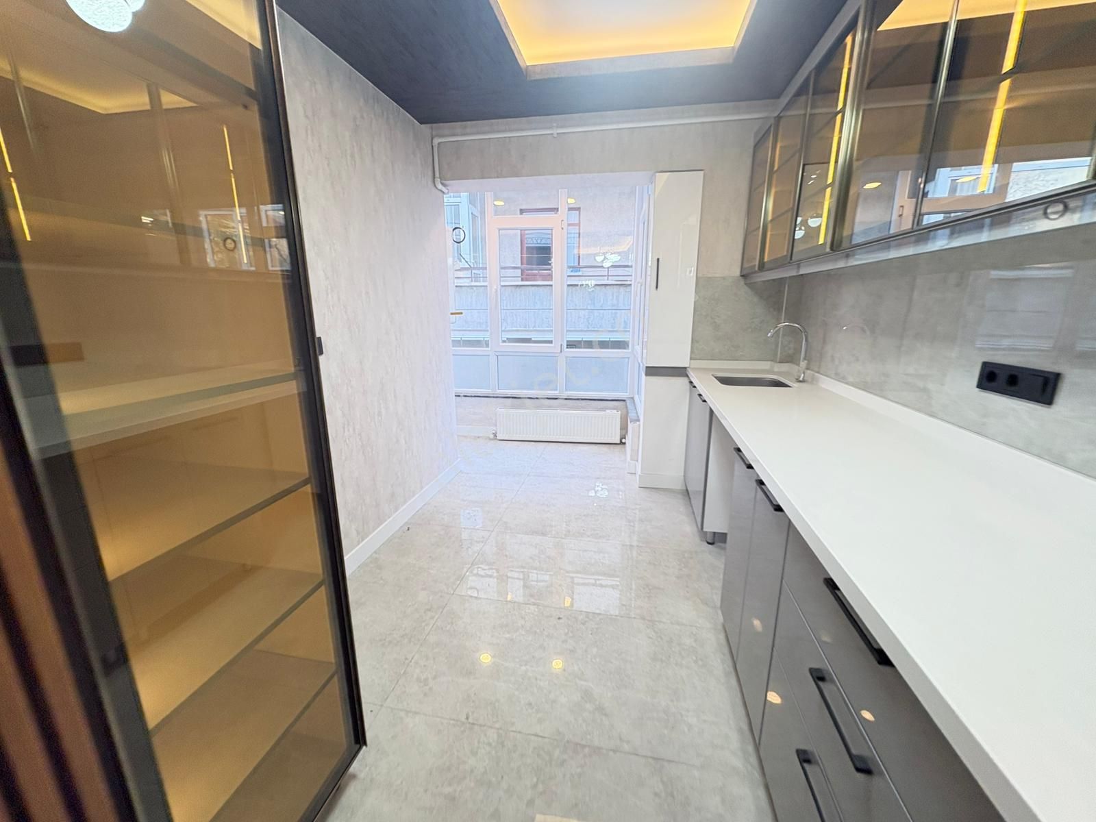 Göral Dikmende Satılık Daire3+1 Orta Katta 3 Cepheli Ful Yapılı - Görsel 6