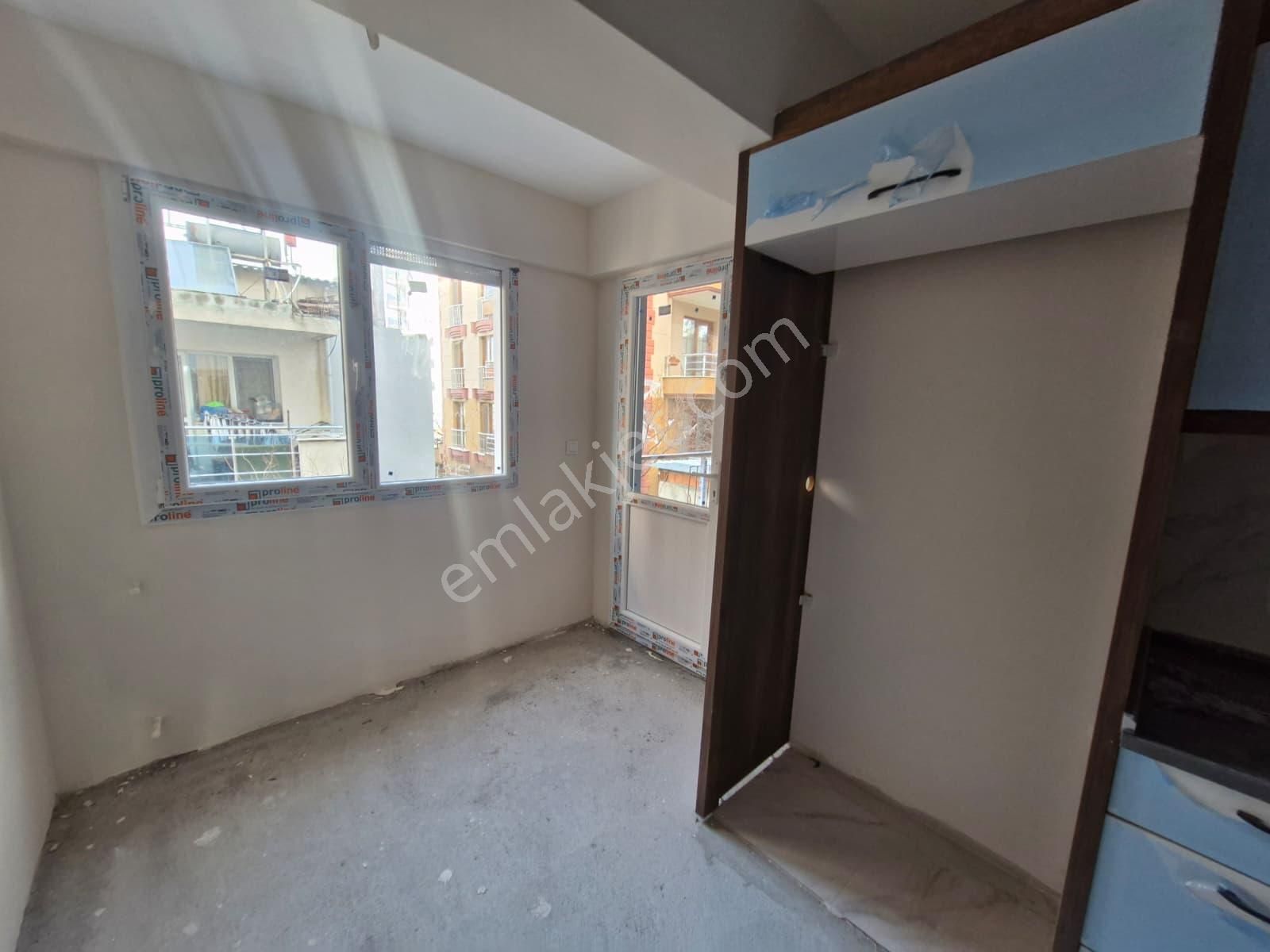 Menemen Uğur Mumcu Mahallesinde Satılık 2+1 Daire - Görsel 10