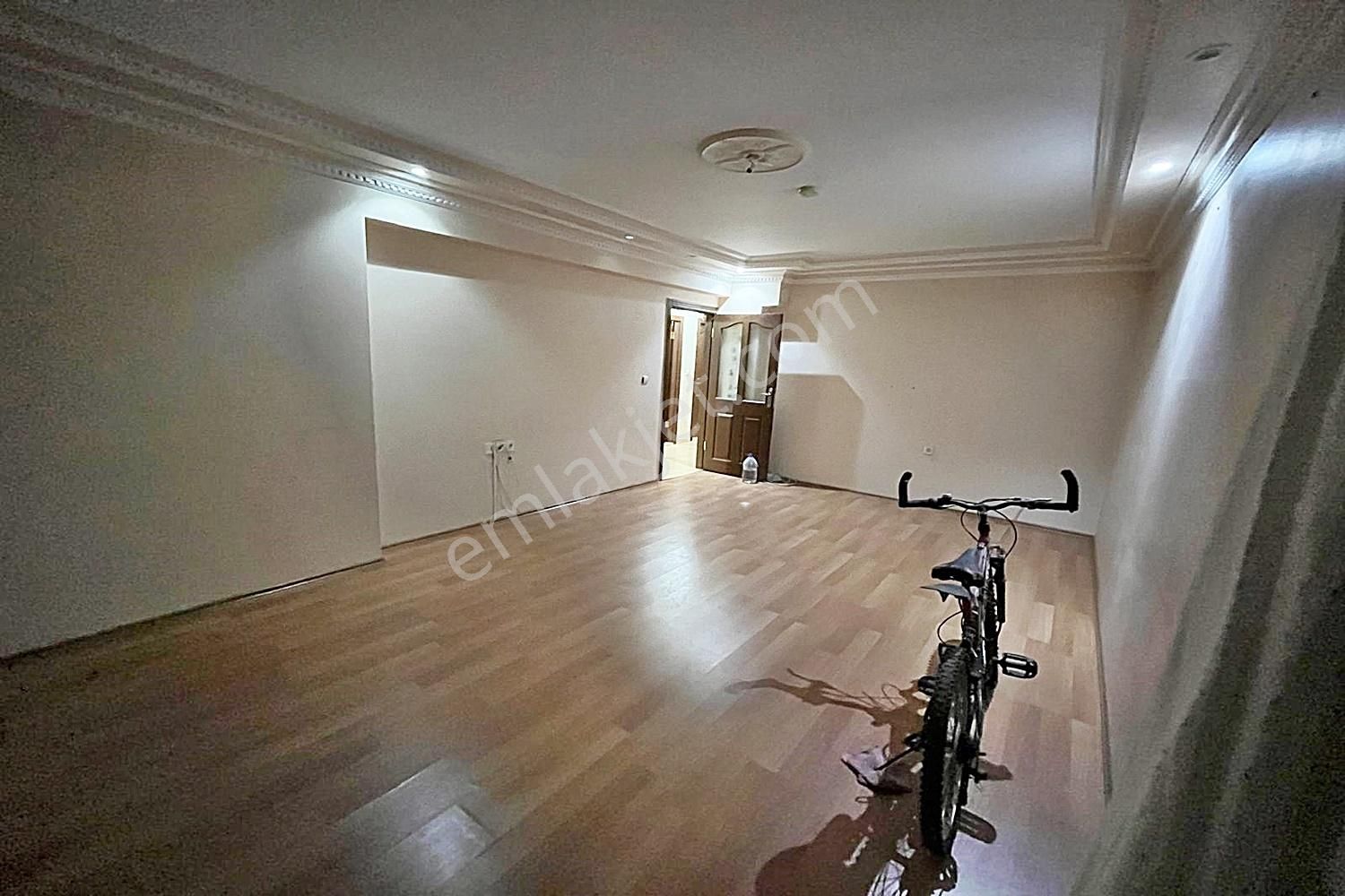 Bademlik'de Ankara Manzaralı 3+1 Ara Katta Kök Tapulu Daire - Görsel 11