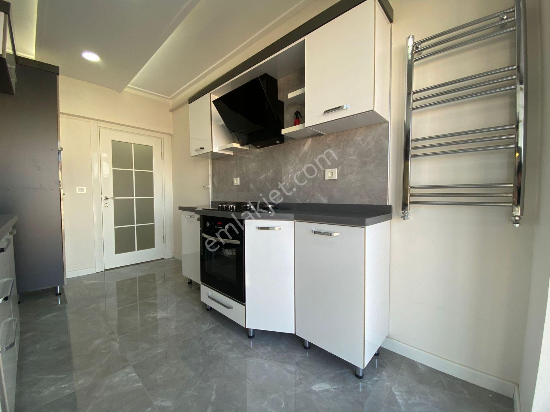 Dikmen 'de Yüksek Krediye Uygun !!! Nakış Sokak’ta Satılık Arakat Ultra Lüks Manzaralı Daire - Görsel 22