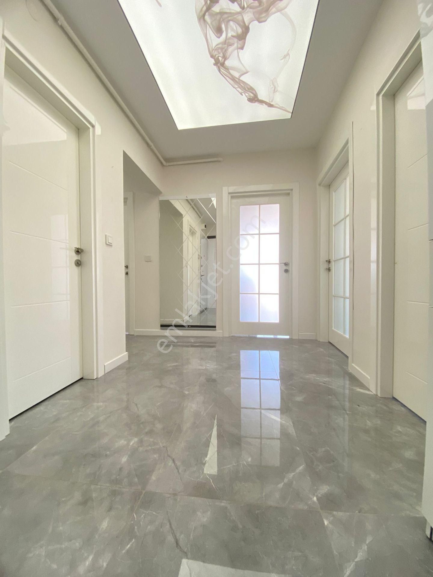 Dikmen 'de Yüksek Krediye Uygun !!! Nakış Sokak’ta Satılık Arakat Ultra Lüks Manzaralı Daire - Görsel 29