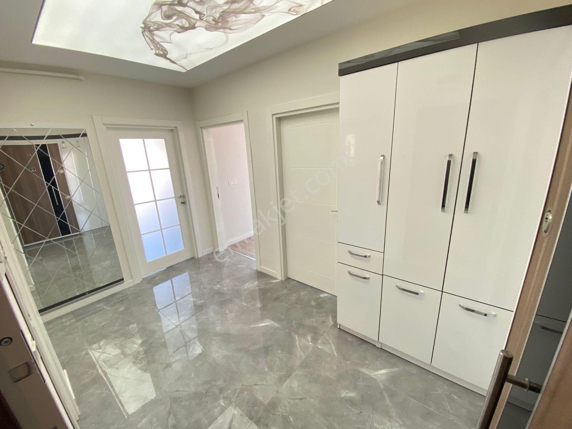 Dikmen 'de Yüksek Krediye Uygun !!! Nakış Sokak’ta Satılık Arakat Ultra Lüks Manzaralı Daire - Görsel 30