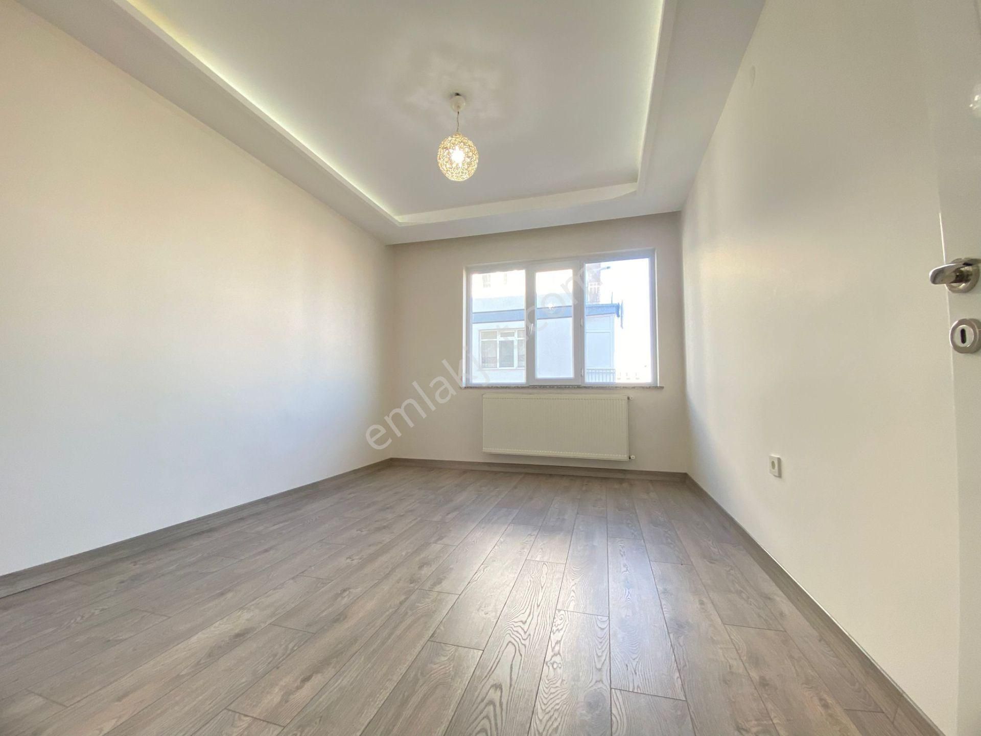 Dikmen 'de Yüksek Krediye Uygun !!! Nakış Sokak’ta Satılık Arakat Ultra Lüks Manzaralı Daire - Görsel 2