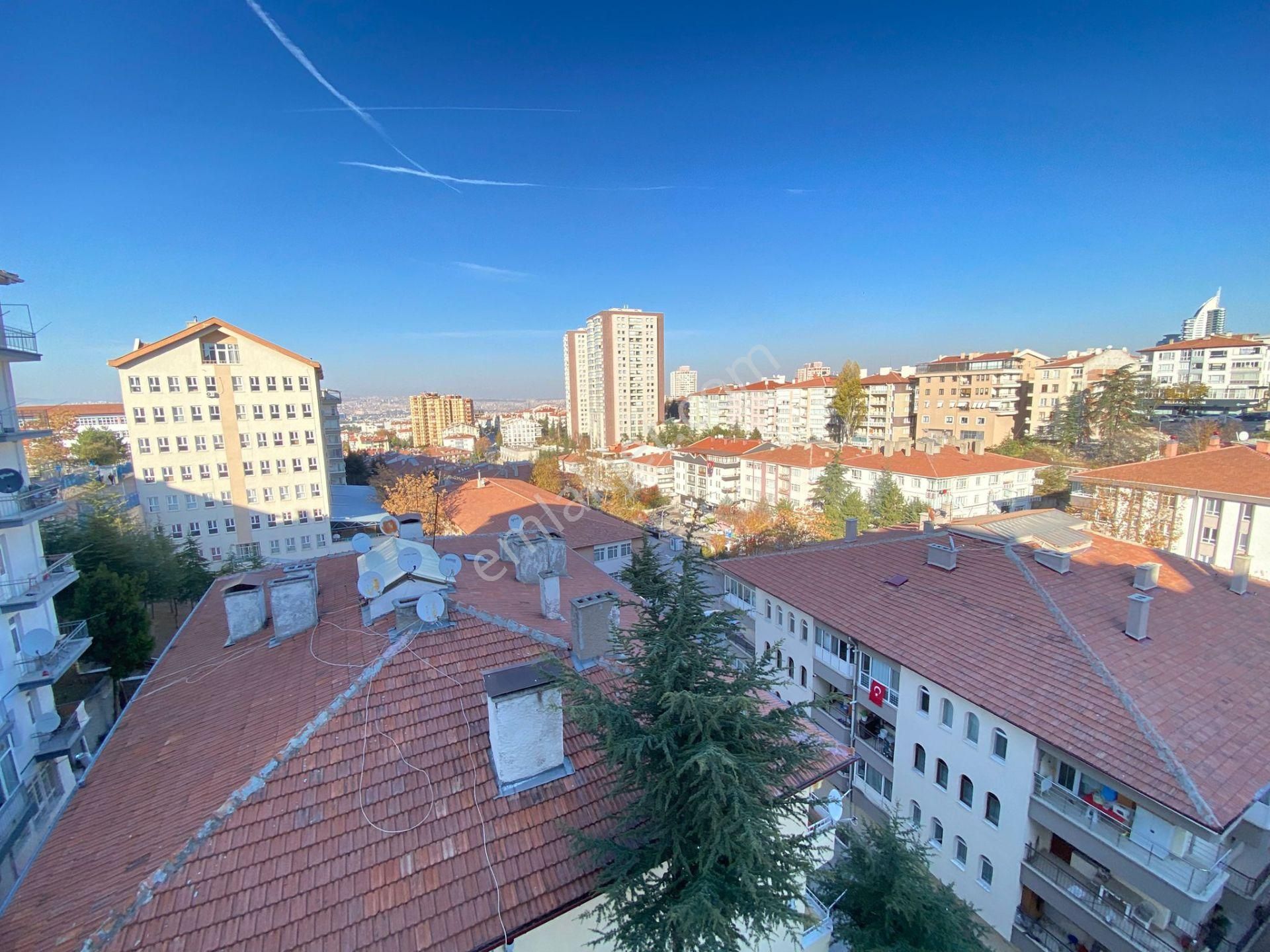 Dikmen 'de Yüksek Krediye Uygun !!! Nakış Sokak’ta Satılık Arakat Ultra Lüks Manzaralı Daire - Görsel 21